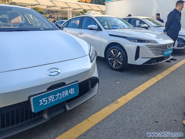 照相：肖设想