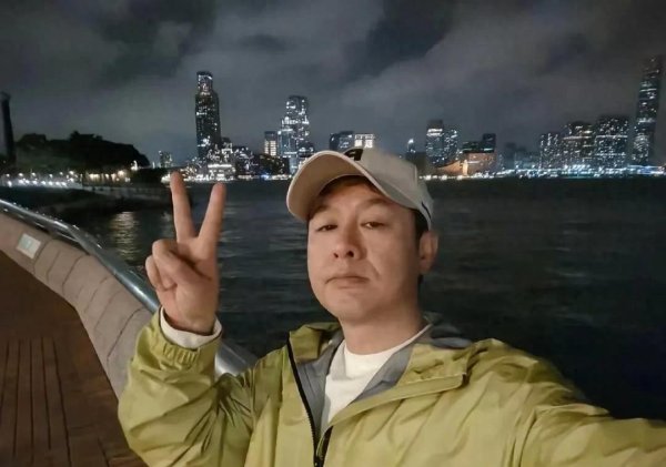 欧洲杯体育大无数网友已经站在张颂文这边的-开云(中国)Kaiyun·官方网站 登录入口